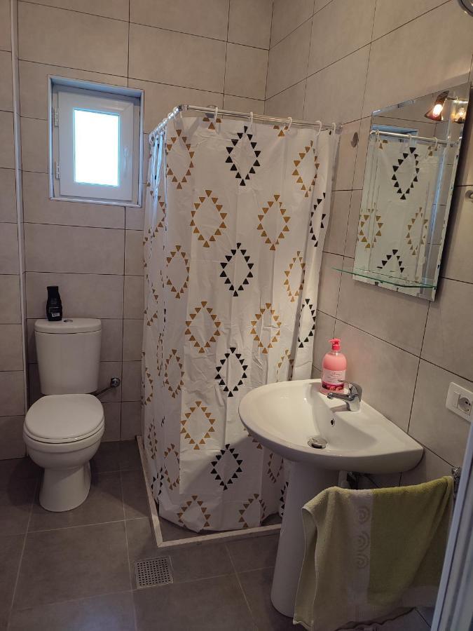Sabi Apartment Golem Qerret Extérieur photo